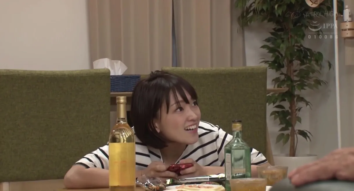 Even though her family is around, she secretly inserts her uncle’s cock while sitting on his lap and lets him creampie her