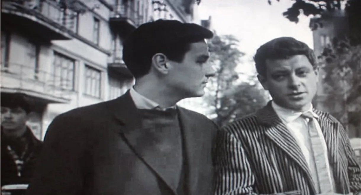 Autumn Is Still Far Away