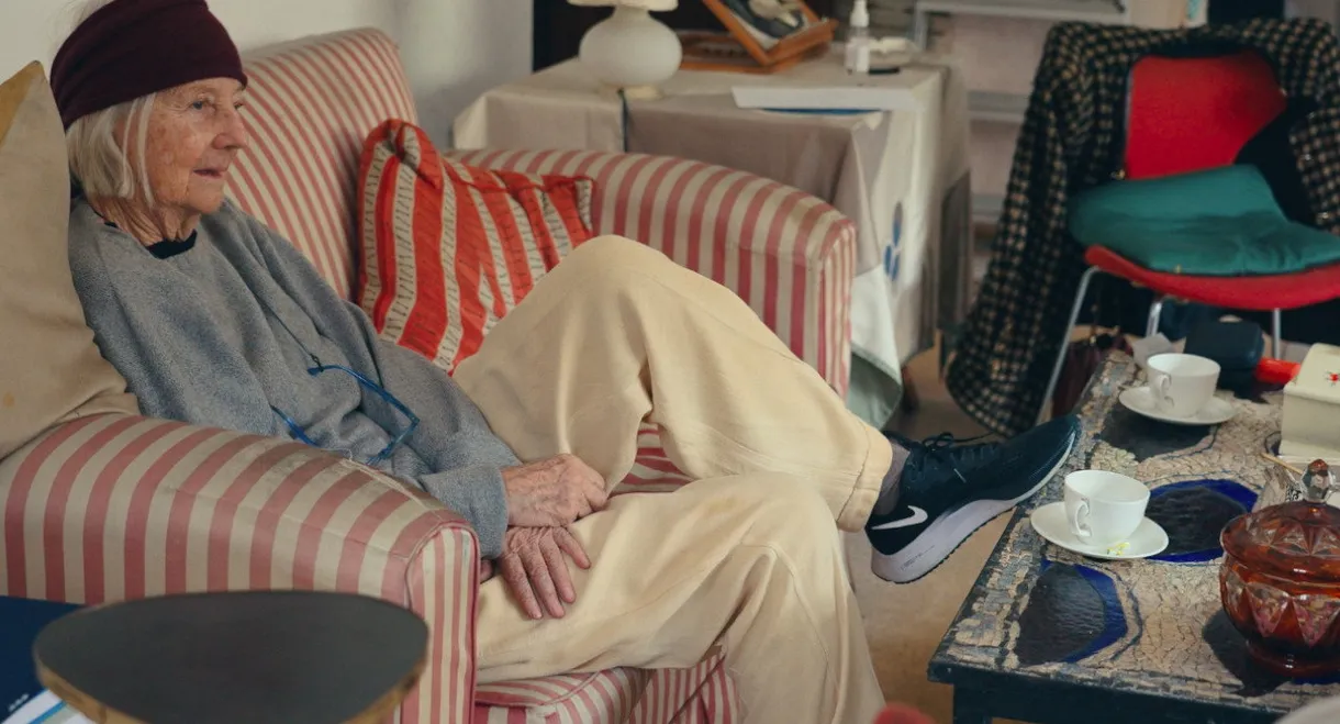 Hold On Tight, Miss! Isabella Ducrot Unlimited