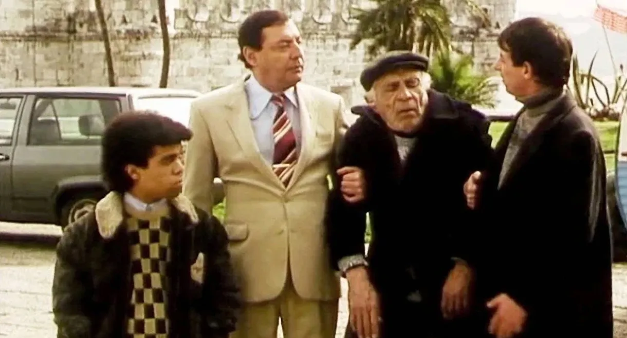 Ladrão que Rouba a Anão Tem Cem Anos de Prisão