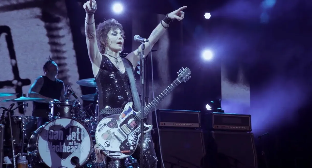 Joan Jett & the Blackhearts - Live at Jones Beach Long Island, NY 2016