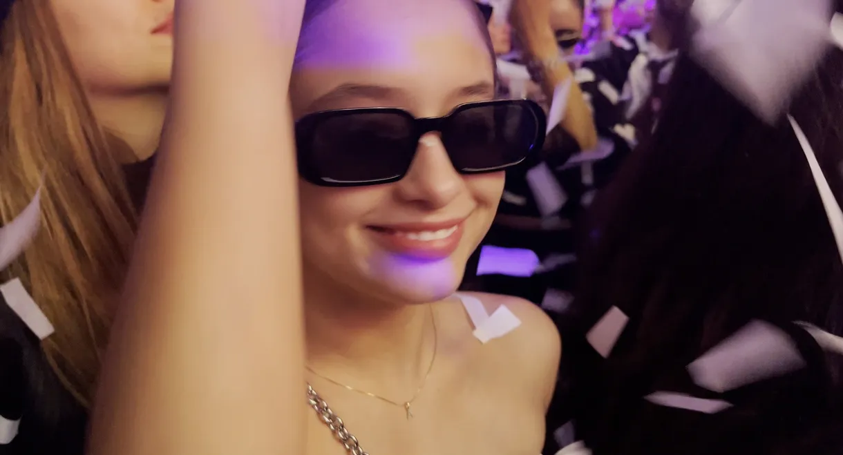 Rave por la noche, After por la mañana