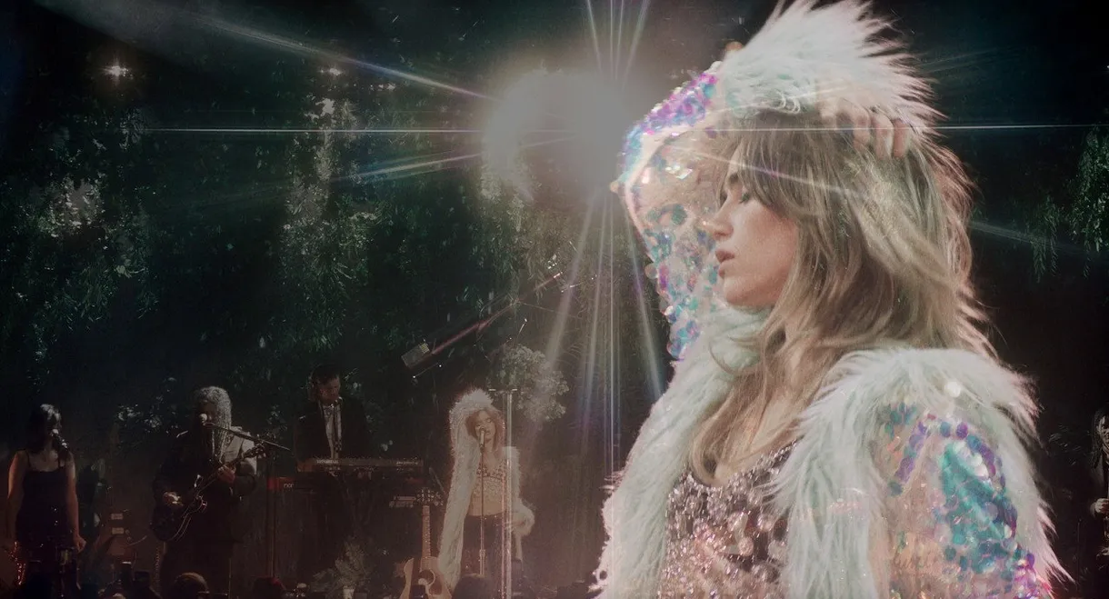 Suki Waterhouse Presents The Sparklemuffin Tour (Live From Brooklyn Paramount)