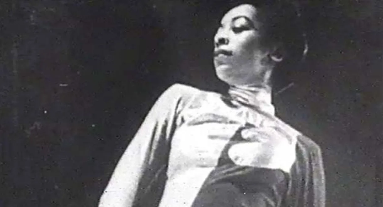 Syvilla: They Dance To Her Drum