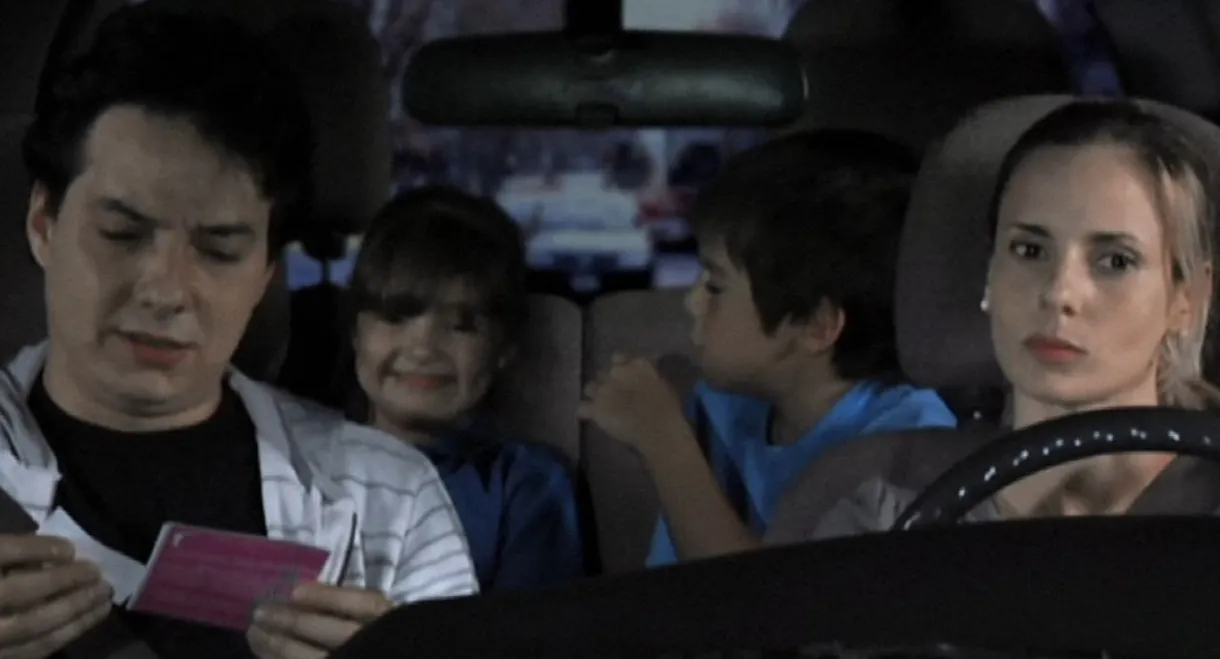 Una cita, una fiesta y un gato negro