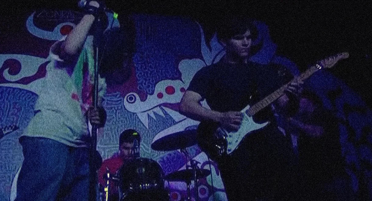 SUPER FUZZ EN EL DRAGÓN DE BARRANCO