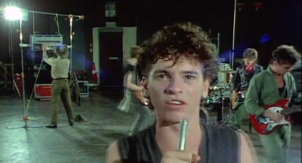 I'm Only Looking – The Best Of INXS