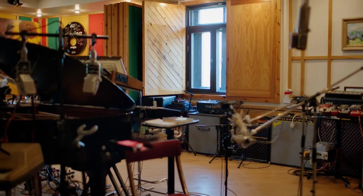 The Beatles - Free As A Bird: A Song Reborn