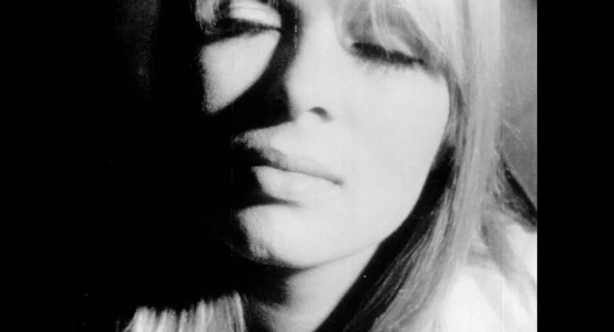 Screen Test [ST240]: Nico