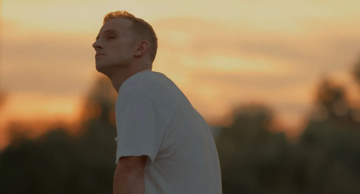 Breaking Borders - The Legacy of the Berlin Wall Jumper