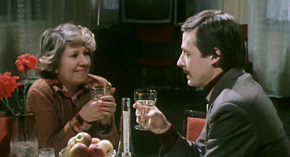 К кому залетел певчий кенар