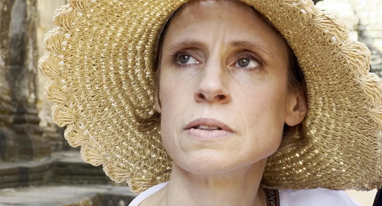 Angkor, Cambodia: Damiana