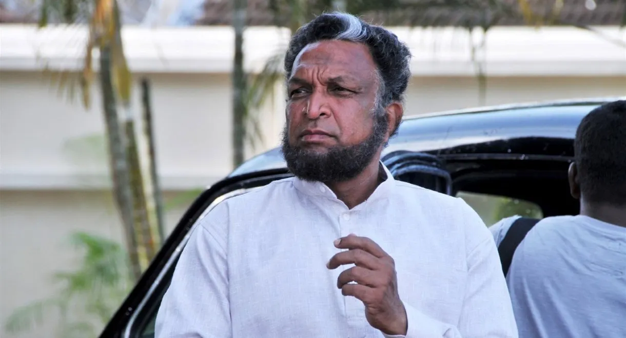 Meendum Oru Kadhal Kadhai