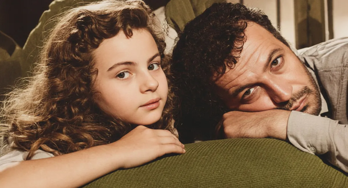 Ayşecik: Sokak Kızı