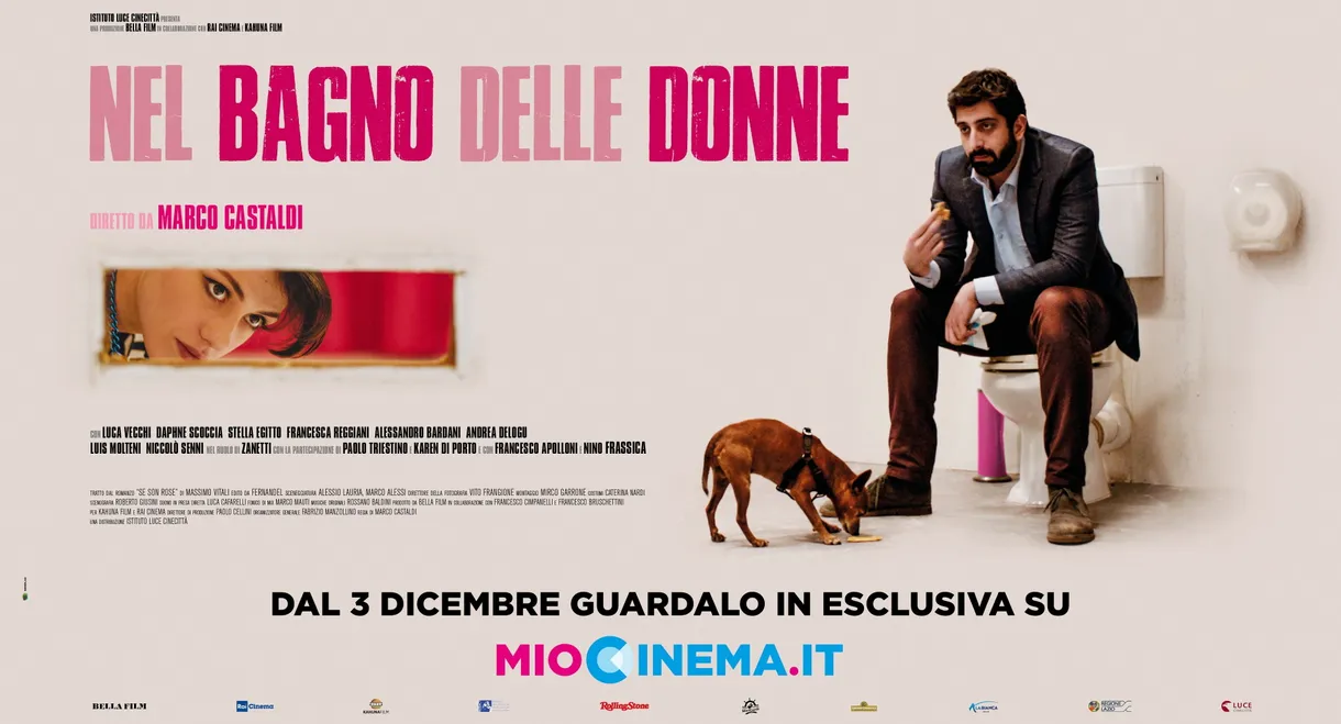 Nel bagno delle donne