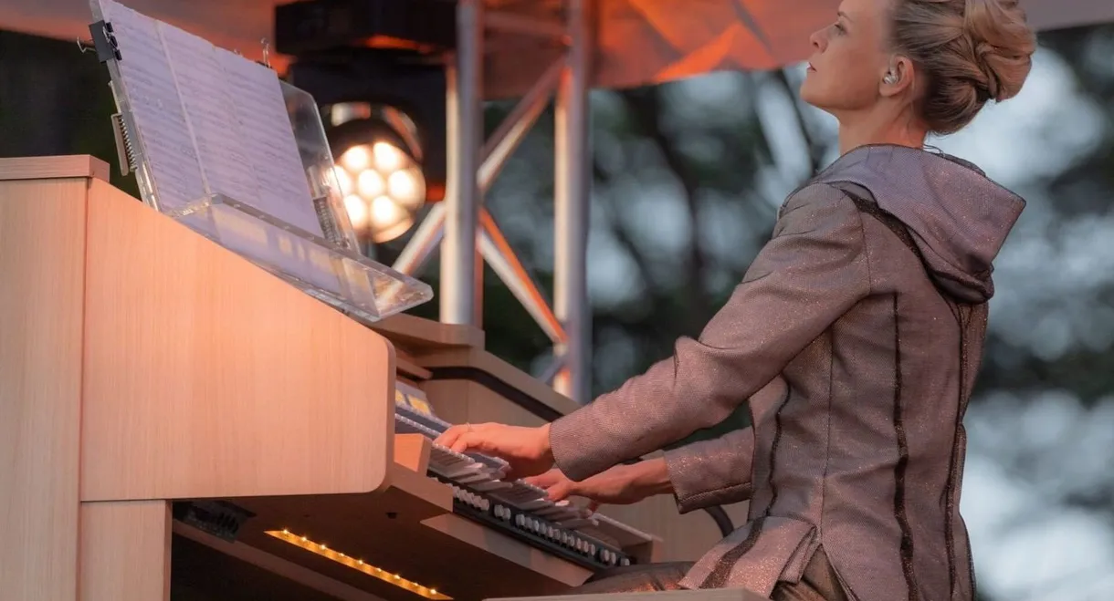 Organ at Night - Iveta Apkalna