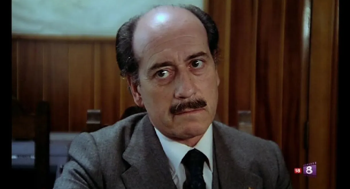 El fascista, la beata y su hija desvirgada