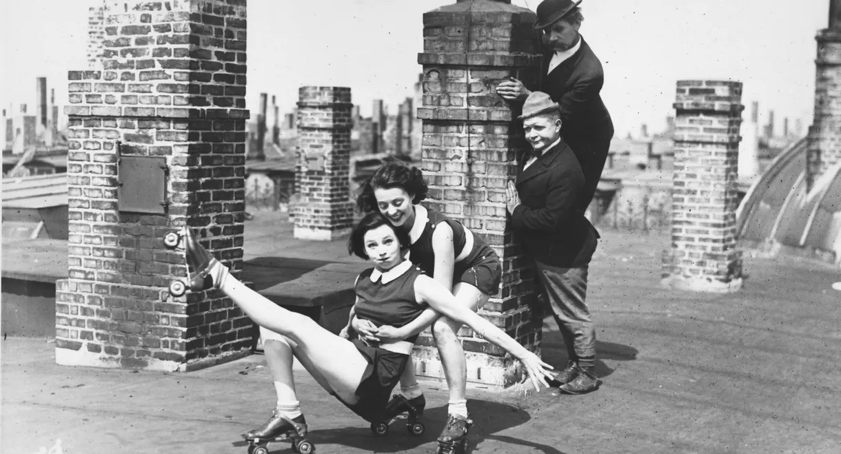 Pat and Patachon Invent the Gunpowder