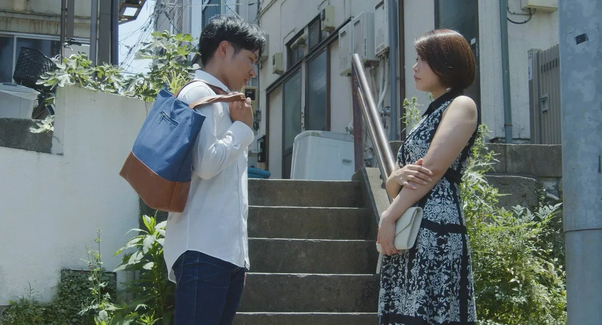 Hitozuma no yubi undō nōkō o mune taiken