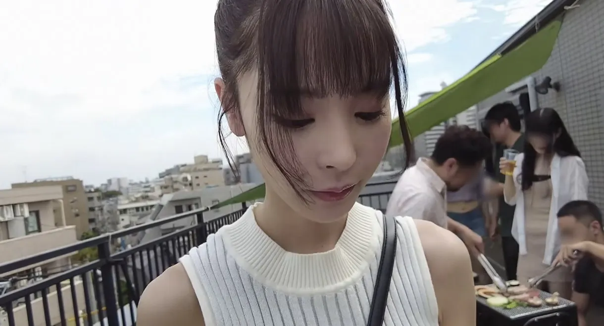 BBQ Muddy NTR My girlfriend, Kana Momonogi, was forced to drink and get drunk by some scumbags at a university club drinking party.