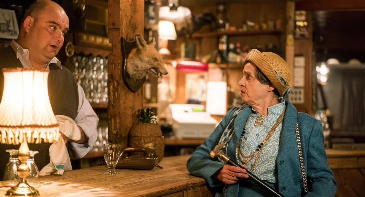 Inspektor Jury spielt Katz und Maus