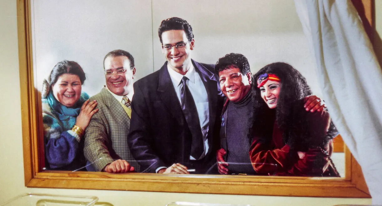 A Citizen, a Detective and a Thief