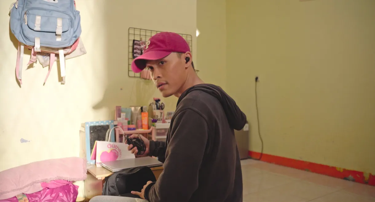 Menjadi Maling Dalam 11 Menit Bersama Bang Sat!