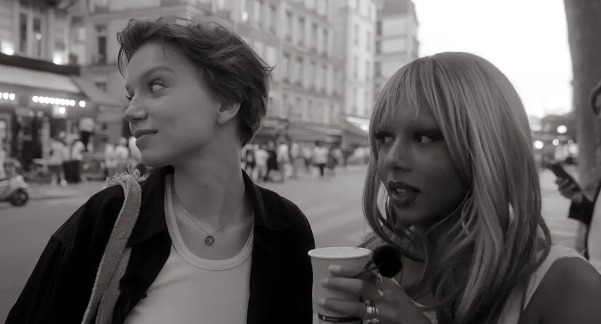 A Pickpocket's Guide to Paris