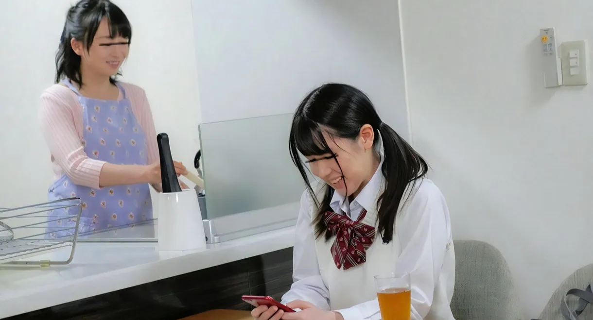 A Daughter Who Gets Fucked In Front Of A Glass! A Mother Who Can’t Help And Commits Herself!