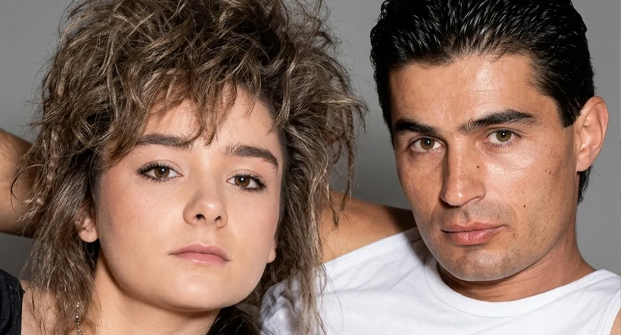 Salıncakta Üç Kişi