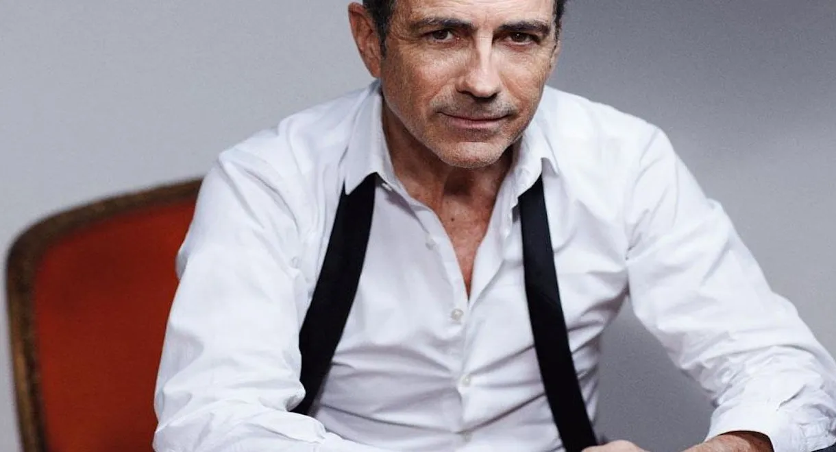 Alain Chamfort Impromptu dans les jardins du Luxembourg