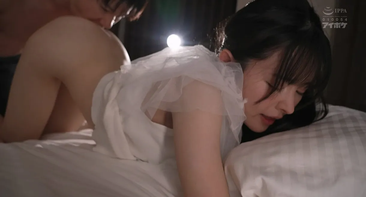 天真爛漫で天使のような担当アイドルに誘われ レッスン後、ラブホ合流し何度も背徳性交してしまうマネージャー失格の俺