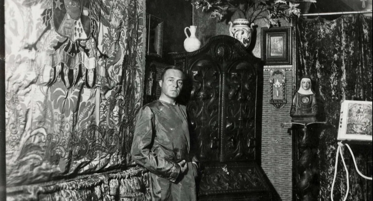 Álvaro Retana. Salir del armario de la historia