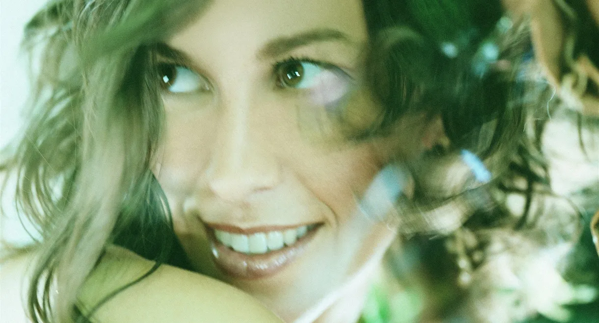 Alanis Morissette: Feast on Scraps