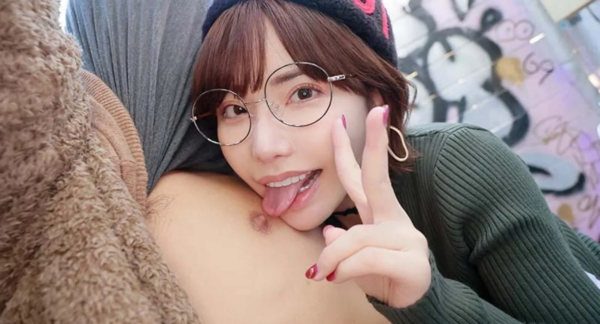 「もう吹いてるってばぁ！」深田えいみの逆ナン逆レイプ痴女ドキュメント　 拘束され身動き出来ず、いきなり連射＆男潮で犯されちゃったボク