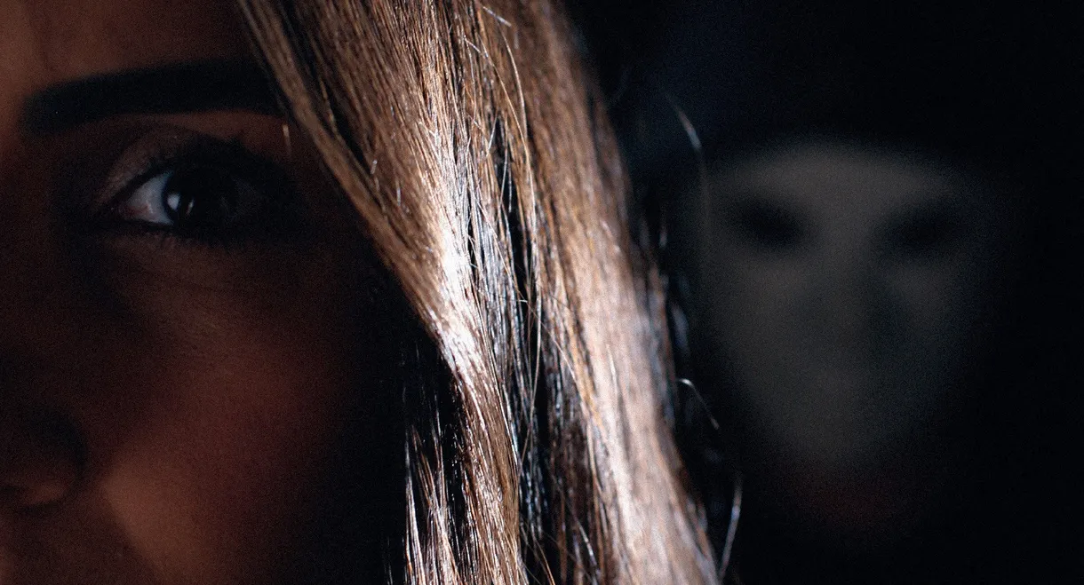 Dream Inn: The Faceless Man