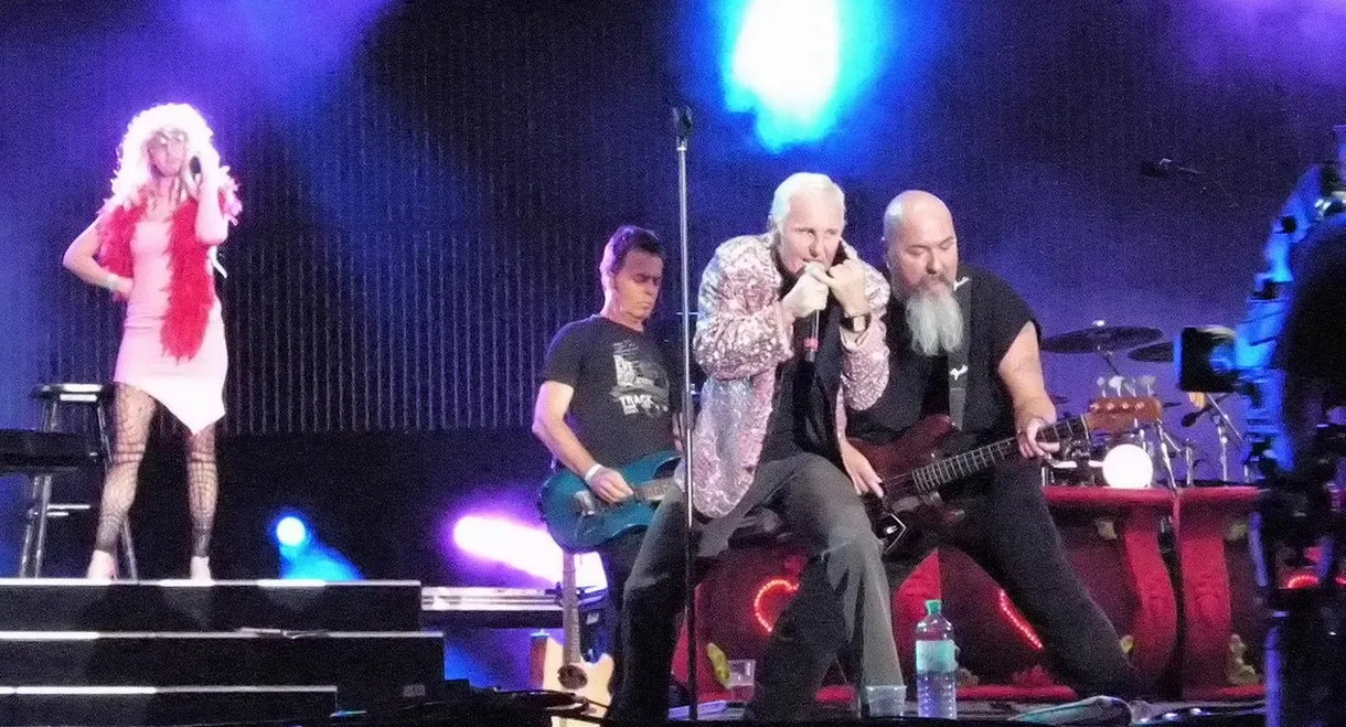 Erste Allgemeine Verunsicherung - 100 Jahre EAV Live!