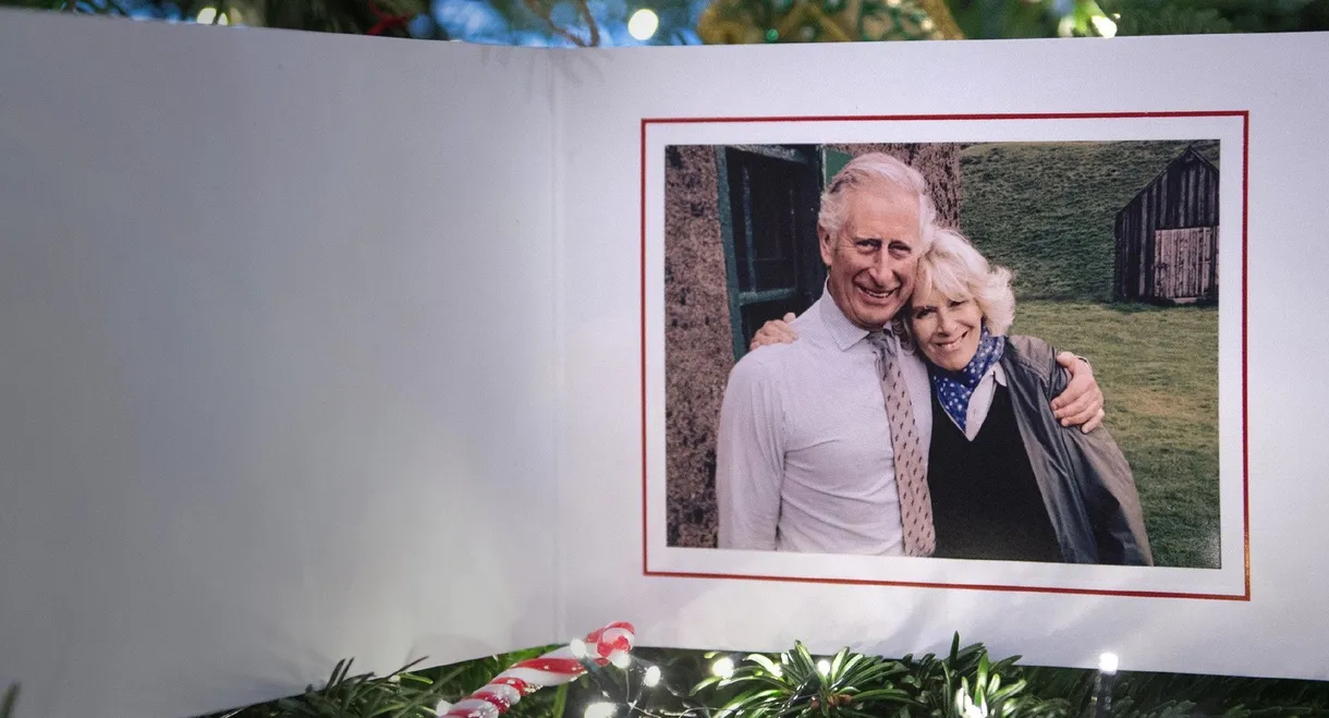 A Royal Gift: Christmas with the Royals