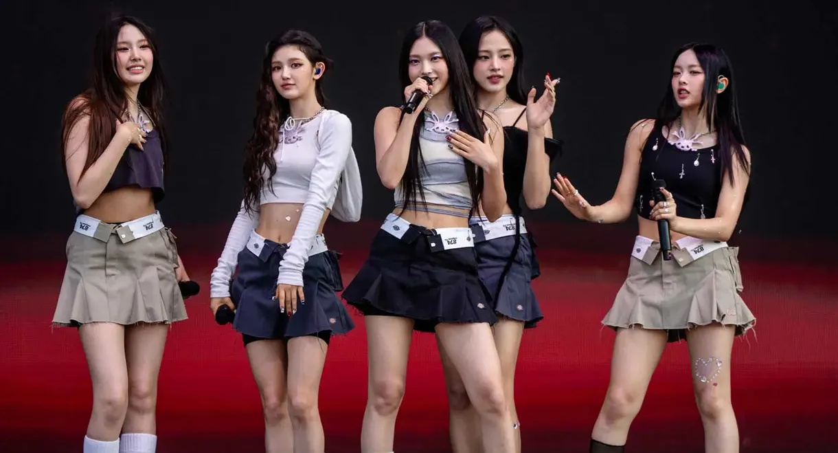 NewJeans: Live at Lollapalooza 2023