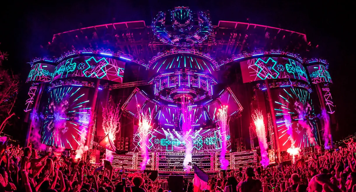 Billie Eilish -  Life is Beautiful Festival