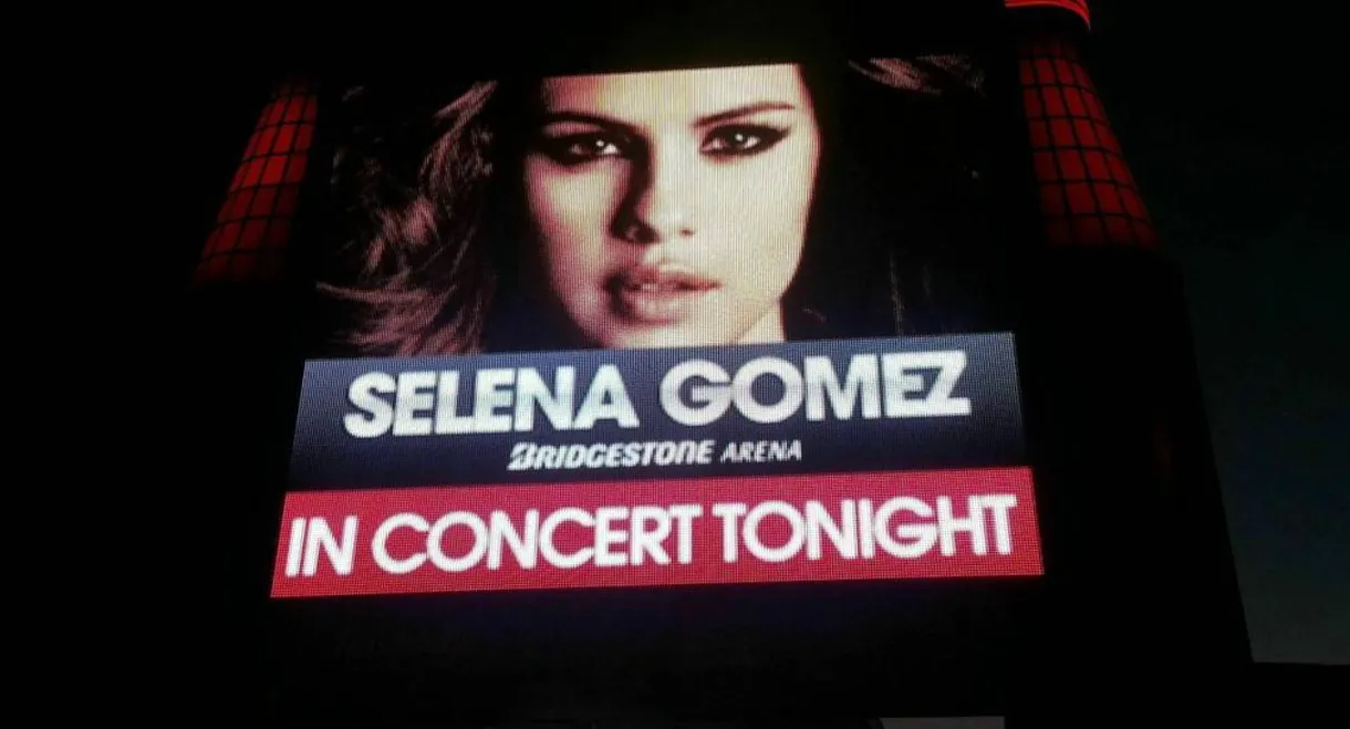 Selena Gomez: Jingle Bell Ball 2013