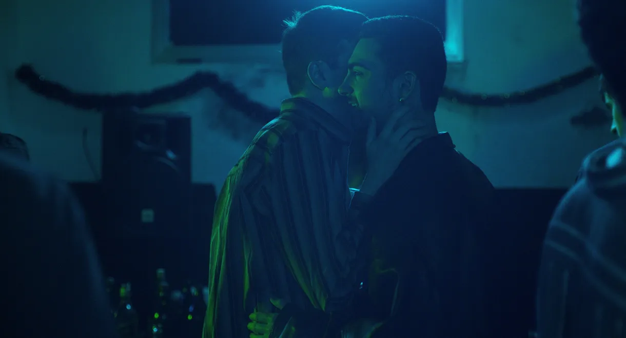 Nadie Aquí me Conoce