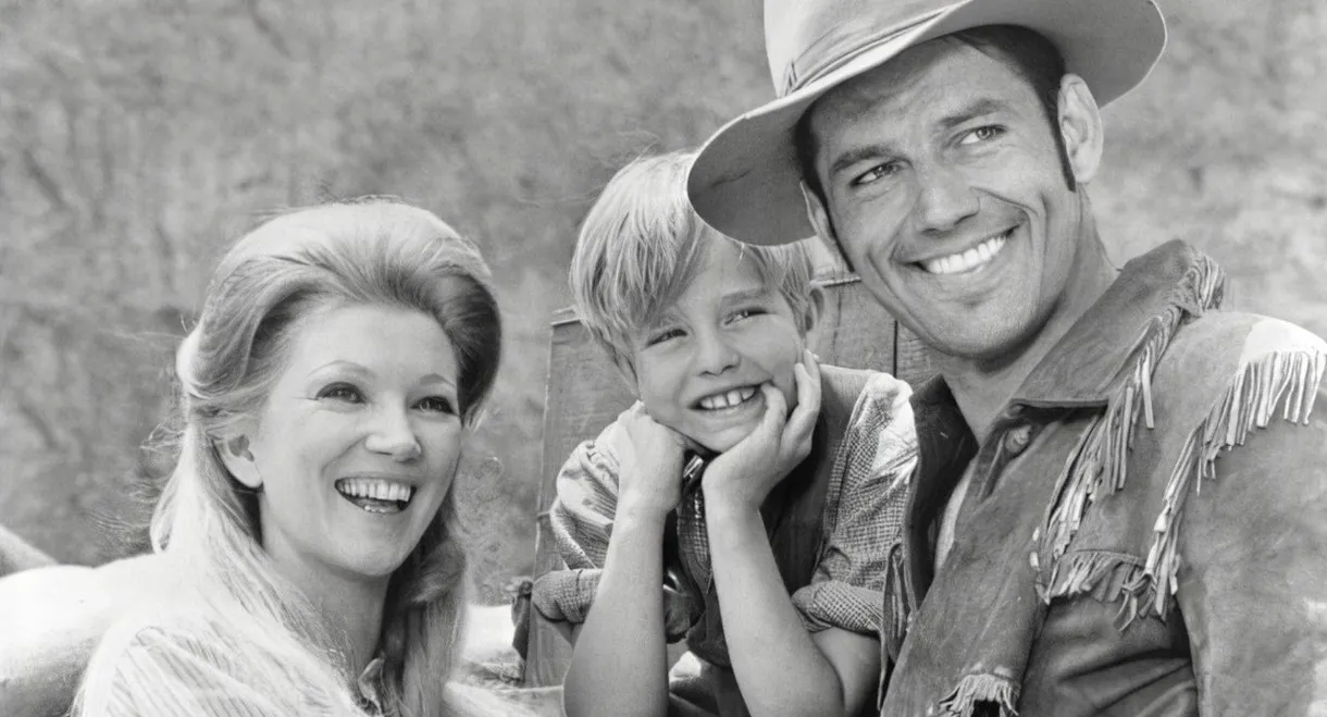 Hondo and the Apaches