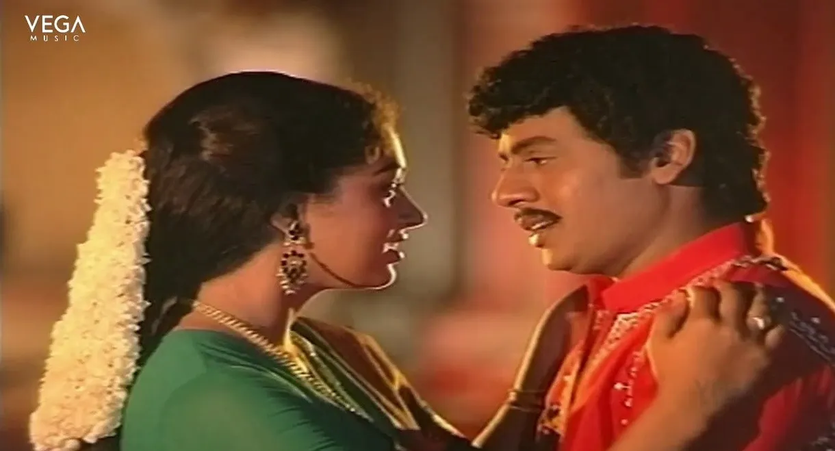 Enga Ooru Kaavakkaaran