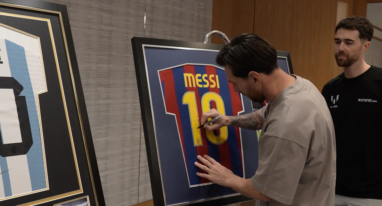 Signed, Sealed & Delivered: Inside the Billion-Dollar World of Sports Collectibles