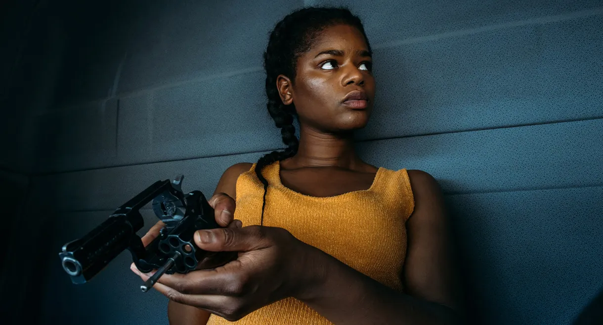 37 : The Shadow and the Prey