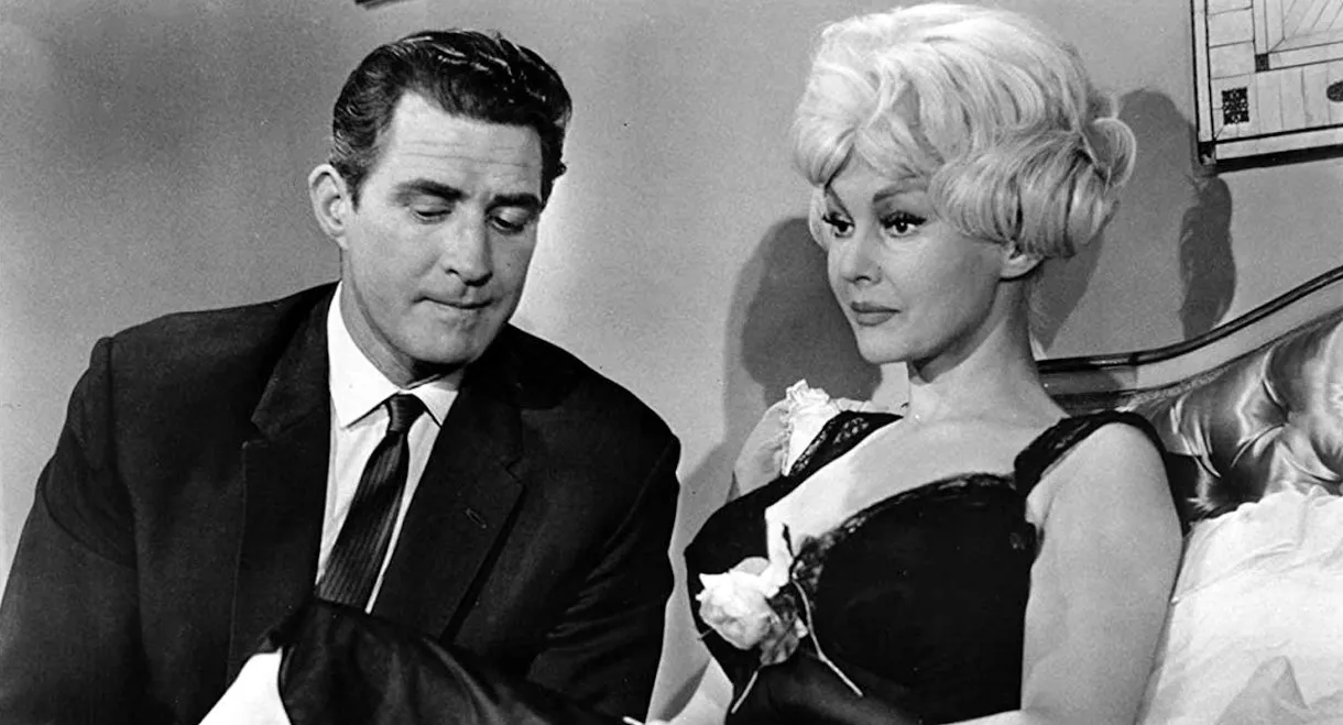 Three Blondes In His Life