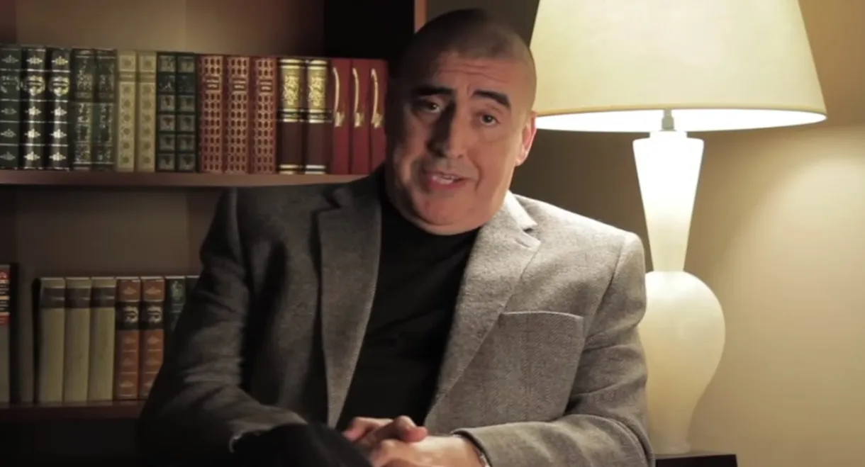 Children's Theater Critic with Alfred Molina