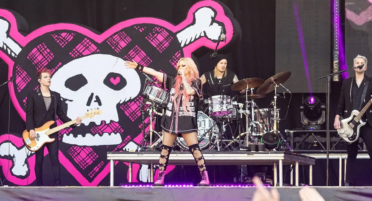 Avril Lavigne Live at Main Square Festival