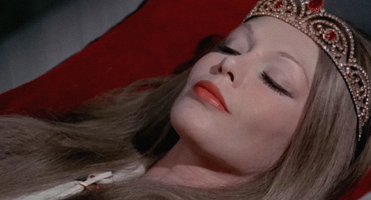 Hannah, Queen of the Vampires